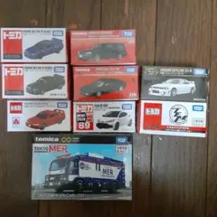トミカNO.4 トヨタクラウンパトロールカー4台セット ラベル違い 日本製 トミカNO.4 トヨタクラウンパトロールカー4台セット ラベル違い 日本製