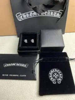 専用 Chrome Hearts クロスモチーフピアス 2004年製 - メルカリ