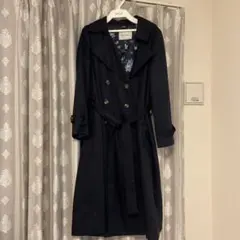【美品】クチュールブローチ　ネイビー　トレンチコートのサムネイル
