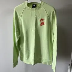 NIKE トレーナー　ウィメンズ　XL 蛍光グリーン