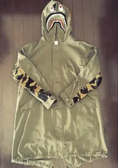 ★A BATHING APE★ シャーク　コート