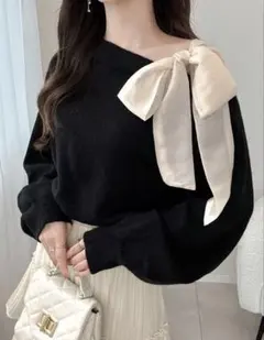 リボン付きオフショルダーニット