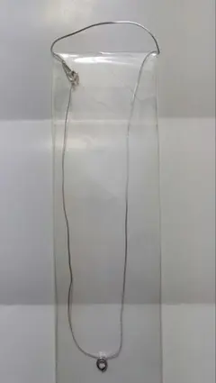ネックレス　ダンシングストーン　ダイヤモンド　クロスフォー