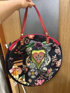 【希少】【入手困難】muchacha　ムチャチャ　バタフライ　ビーズクッション 希少】【入手困難】muchacha ムチャチャ バタフライ ビーズクッション