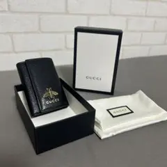 GUCCI 黒 レザー キーケース 蜂のモチーフ 付属品あり - メルカリ