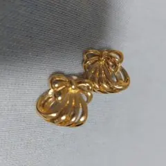 新品　未使用　ニナリッチ　 ゴールドイヤリング　 サイズ約17ミリ