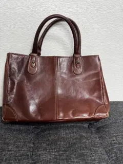 Dakotaブラウンレザー ハンドバッグ