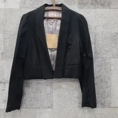 MINIMUMMINIMUM 黒 フリル付き テーラードジャケット