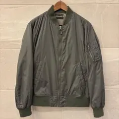【美品】UNIQLO ユニクロ MA-1 ブルゾン メンズMサイズ 中綿入り