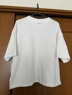 GU XL ホワイト Tシャツ