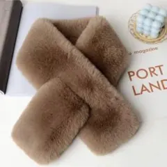 ふわふわ 交差デザイン フェイクファー マフラー　ブラウン