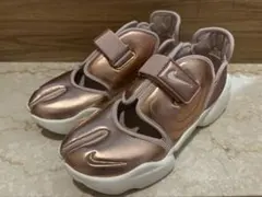 希少★NIKE★ アクアリフト　メタリックピンク　23.5センチ