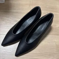 B&Y ユナイテッドアローズ ブラック Uカット ポインテッドトゥ パンプス