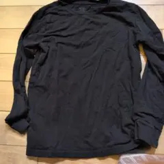 HEATTECH 黒 長袖アンダーシャツ