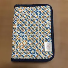 通帳ケース　JA共済マルチケース 幾何学模様