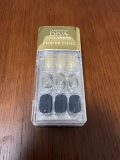 DASHING DIVA MAGIC PRESS ネイルチップ　スクエア型