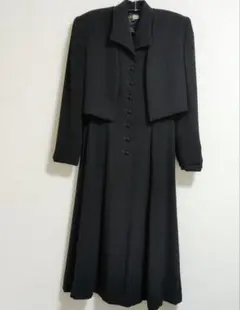 美品　東京ソワールブラックフォーマル　 ワンピースセット　【M】9AR