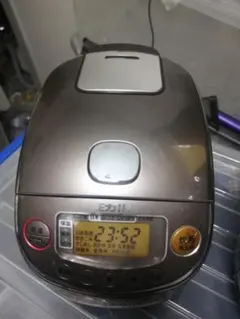 Item thumbnail for item f9fa7968-3a95-4d48-ad94-3456515cbf3c