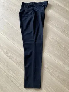 ユニクロ スマートアンクルマタニティパンツ　ネイビー　S