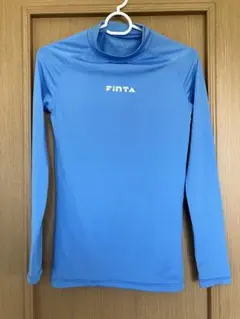 FINTA サッカー　インナーシャツ　メンズS 水色　青