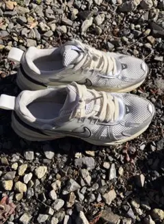 Nike スニーカー US 8.5 ホワイト/グレー