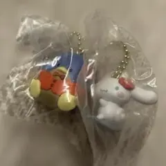 サンリオ　シナモン　カプセルトイ 2種セット