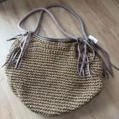 ベージュ ストロー編みかごバッグ フリンジ付き タグ付き