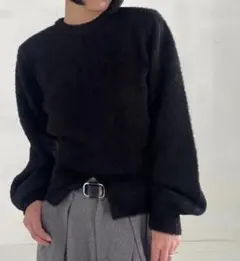 フェザーヤーン裾スリットニットプルオーバー（しまむら×natsuki）