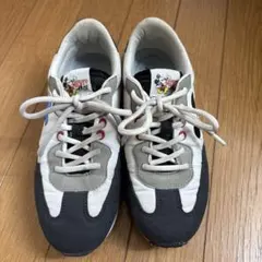 ZARA Disney Mickey Mouse スニーカー