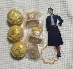 TWICE ジヒョ ガチャ、アクスタセット