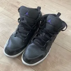 NIKE エアジョーダンハイカットスニーカー　22センチ