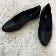 未使用級！洋服の青山 ANCHOR WOMANブラックパンプス　冠婚葬祭のサムネイル