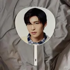 Snow Man LIVE TOUR 2022 目黒蓮うちわ