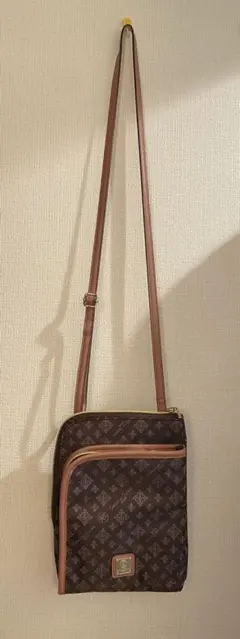 クリスチャンオリビエ はっ水 ジャガード Ｌ字型ショルダー⭐️ショコラピンク