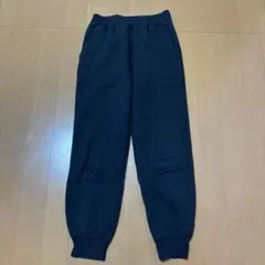UNIQLO ブラック 裏起毛スウェットパンツ 140