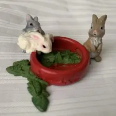 Schleich シュライヒ　子うさぎ ドイツ ミニチュア Rabbit 廃盤？のサムネイル