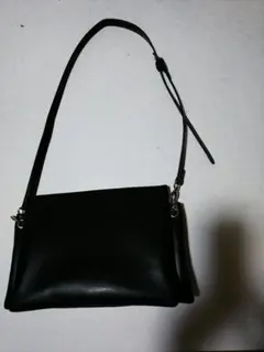 ショルダーバッグ