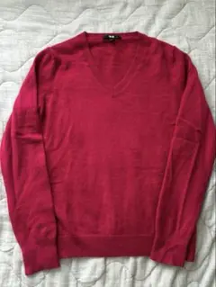 ユニクロ カシミヤ ニット ピンク Ｖネック L