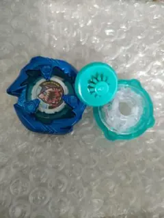 BEYBLADE 爆旋陀螺X 鯊魚邊緣 升級