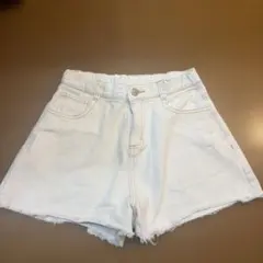 lovetoxic ホワイト ショートパンツ　140