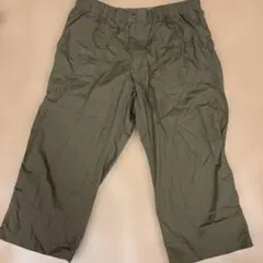 オリーブ色カーゴパンツ ゴムウエスト　レディース