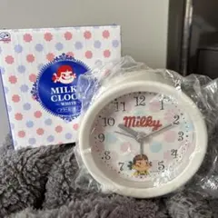 非売品！不二家 ミルキークロック ホワイト アラーム付きのサムネイル