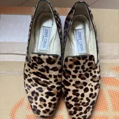 Jimmy Choo ヒョウ柄 フラットシューズ - メルカリ
