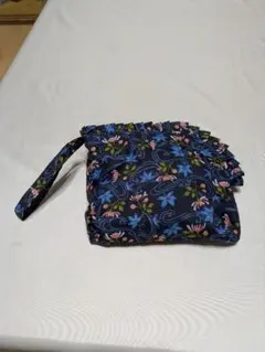 手持ちポーチフリル約横17×15紺ピンク花