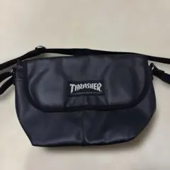 THRASHER ショルダーバッグ ブラック