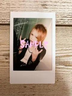 R指定/生憎の雨。 マモ チェキ⑳ | Mercari