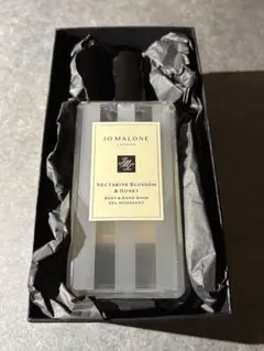 ネクタリン ブロッサム & ハニー ボディ & ハンド ウォッシュ250ml