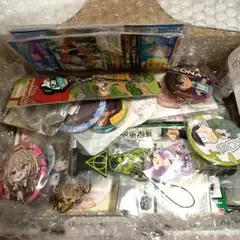 コミック　アニメ　キャラクターグッズ沢山詰め合わせ　まとめ売り
