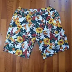 カンタベリーフローラルプリント ショートパンツ　XL