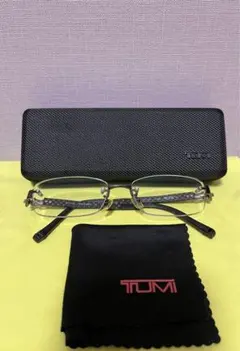 Item thumbnail for item c92178a0-c6b6-4140-855d-167ce4b36212